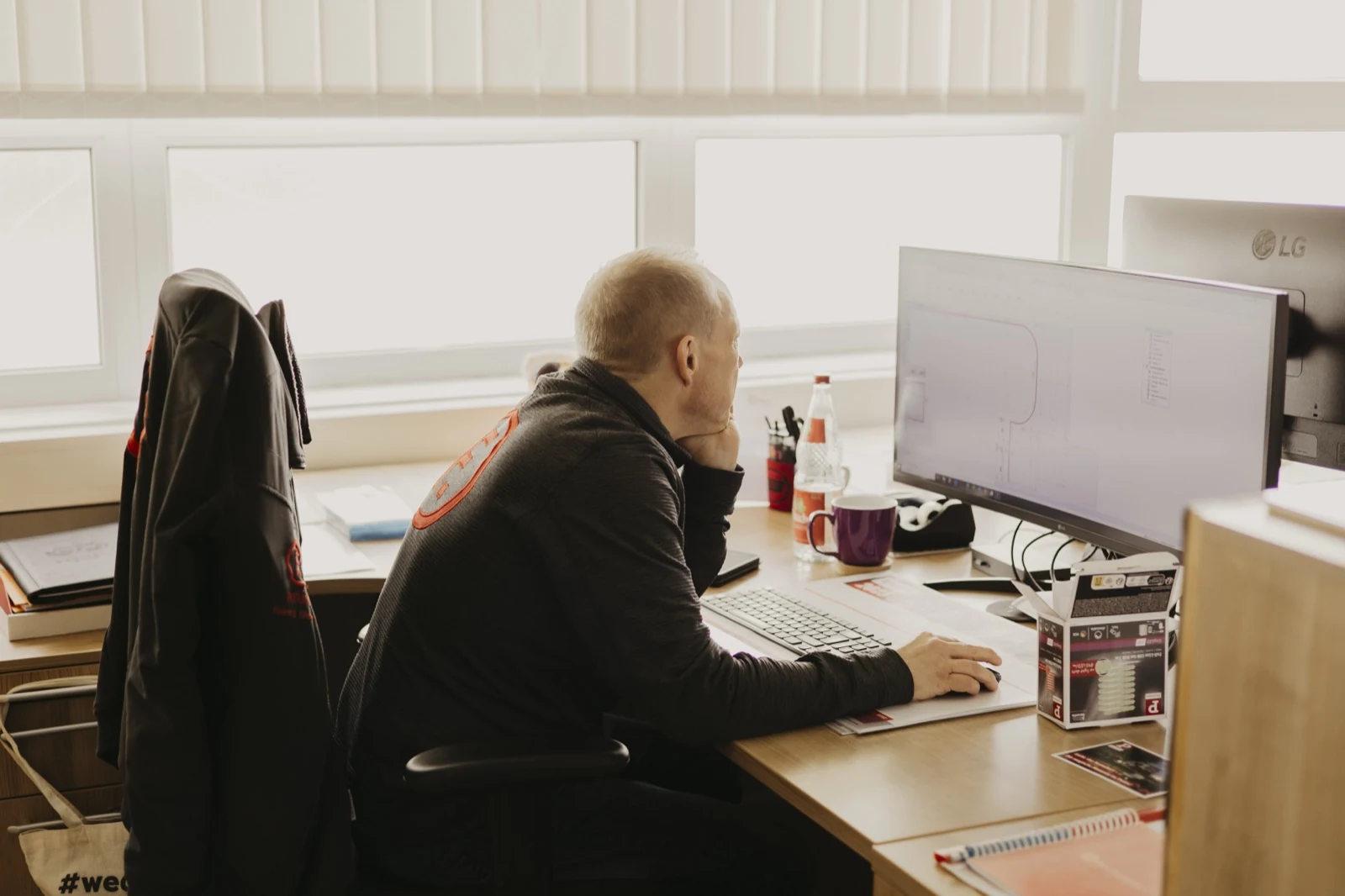 Planning at the computer in our Sindelfingen office