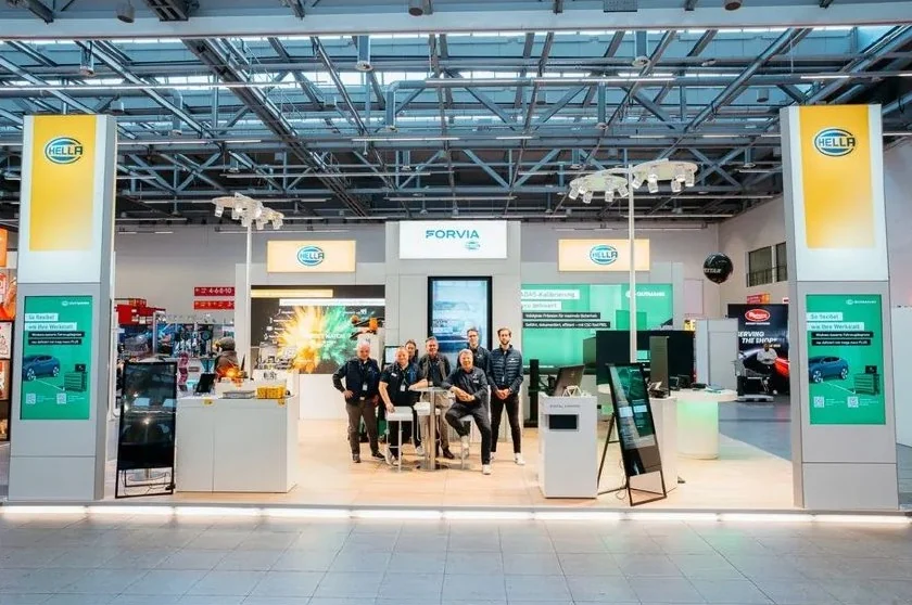 The HELLA stand at Select Congress 2026 in Stuttgart with the stand team